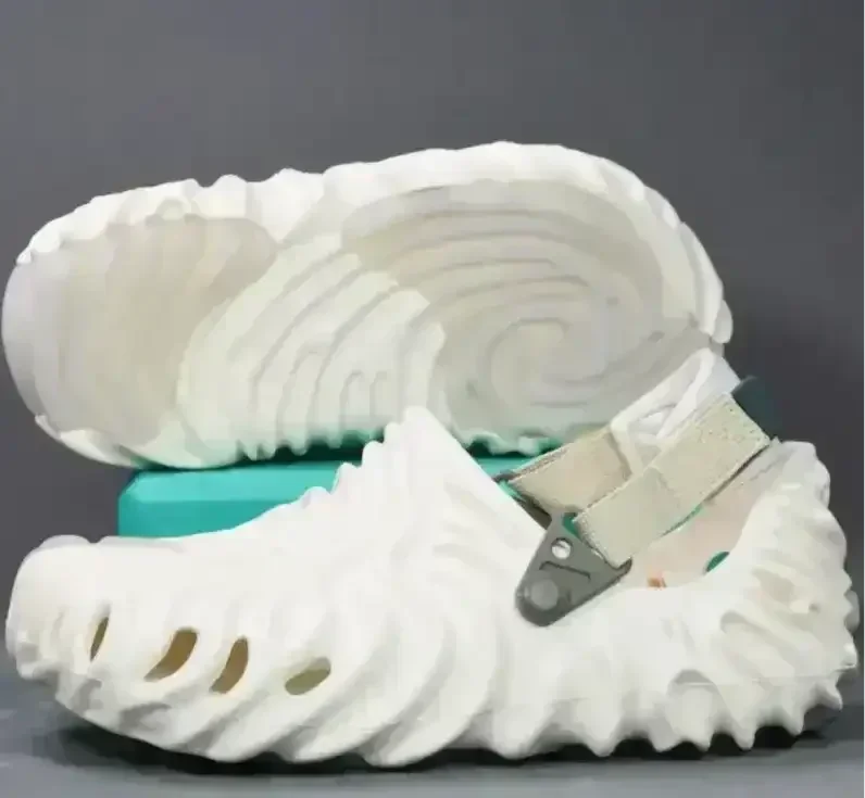 Cross Tidal Weave Sandals - Bear Hugs