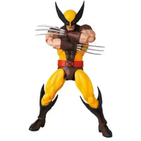 CT Toys Mafex 138 Wolverine Comic Action Figure (15 cm) - Bear Hugs