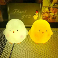 Cute Chick Desk Lamp - Bear Hugs