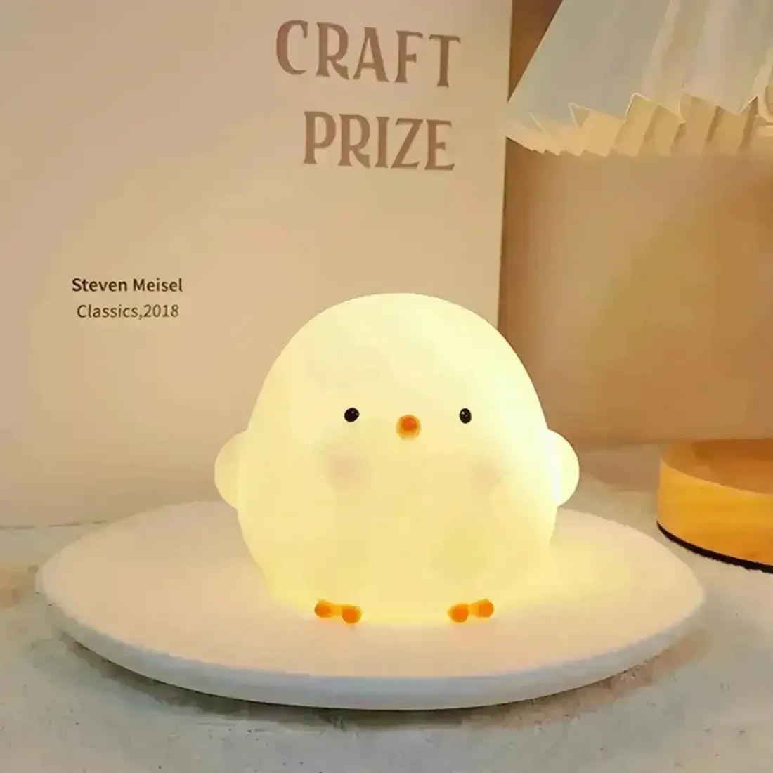 Cute Chick Desk Lamp - Bear Hugs