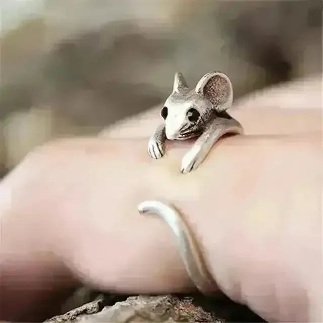 Cute Mouse Shaped Ring - Bear Hugs
