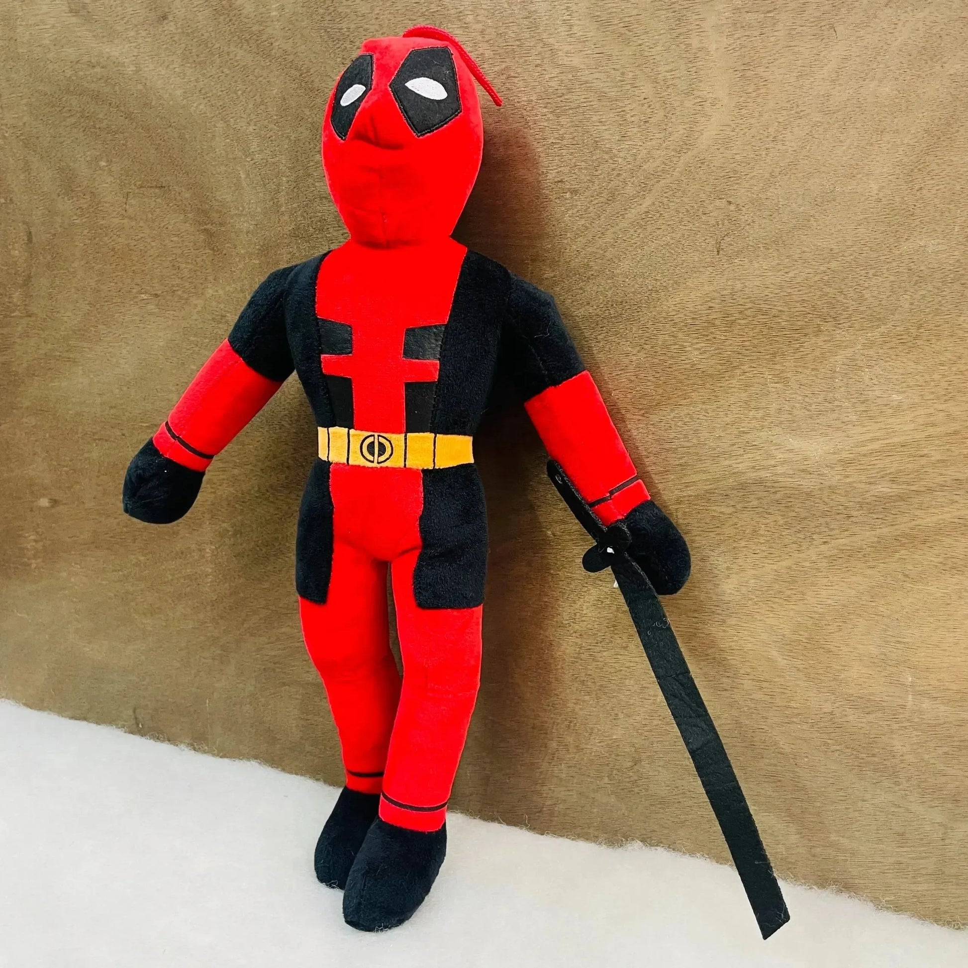 Deadpool Maximum Cuddle Plush Toy (40 cm) - Bear Hugs