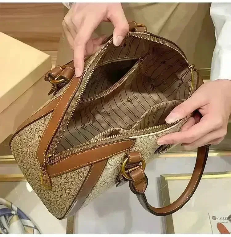 Designer Retro Luxe Handbag - Bear Hugs