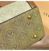 Designer Retro Luxe Handbag - Bear Hugs