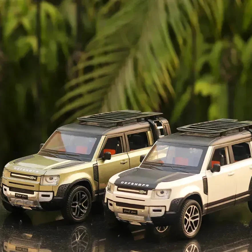 Diecast Resembling Defender Toy Car (1:22 Scale) - Bear Hugs