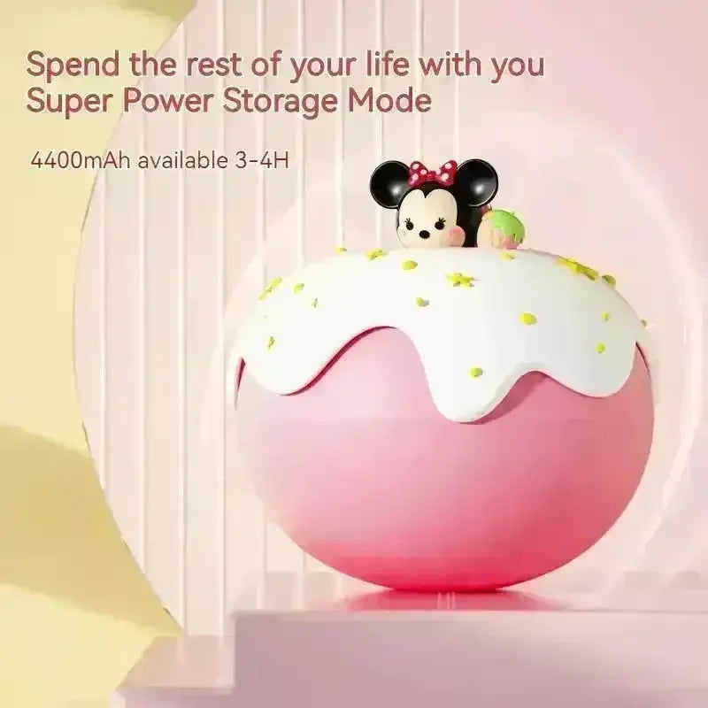 Disney Apple Handwarmer & Power Bank (4400 mAh) - Bear Hugs