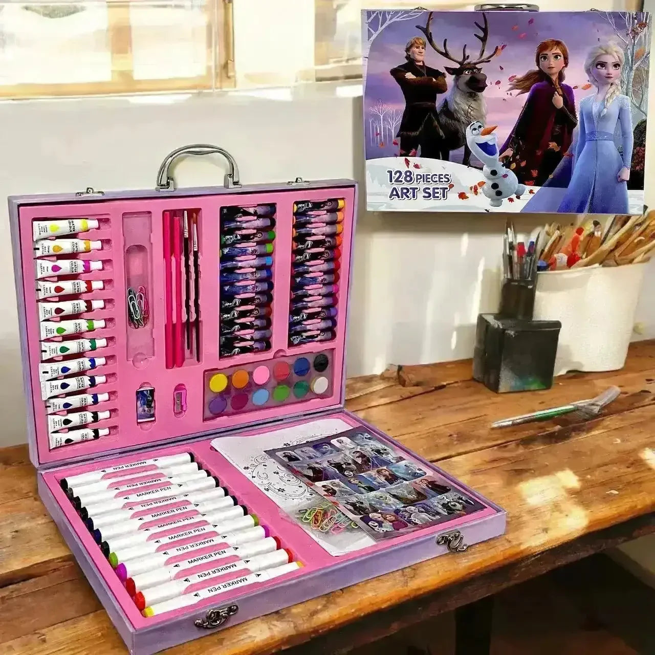 Disney Character Themed Art Suitcase (128 Pcs) - Bear Hugs