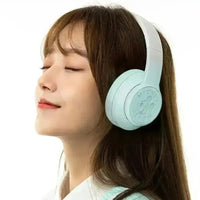 Disney D13 Luxe Bluetooth Headphones - Bear Hugs