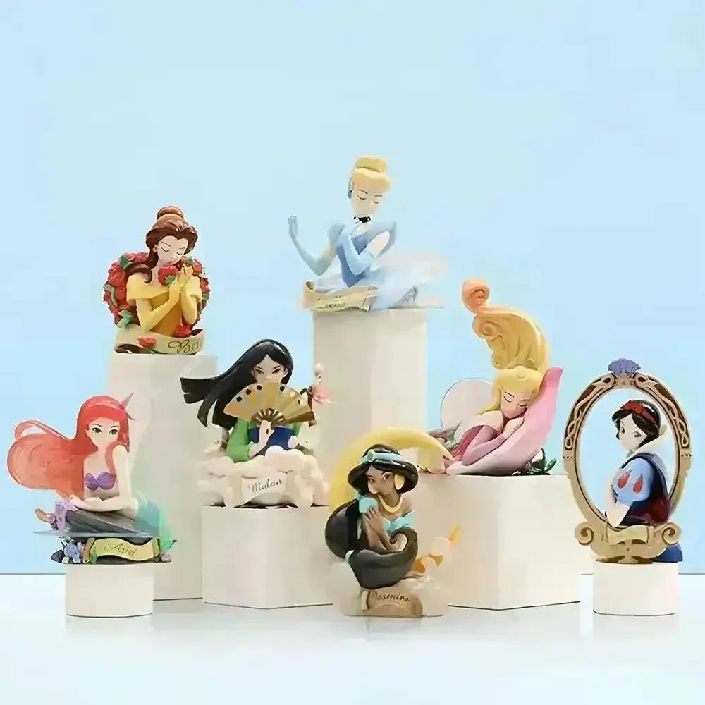 Disney Princess Art Gallery Series Blind Box - Bear Hugs