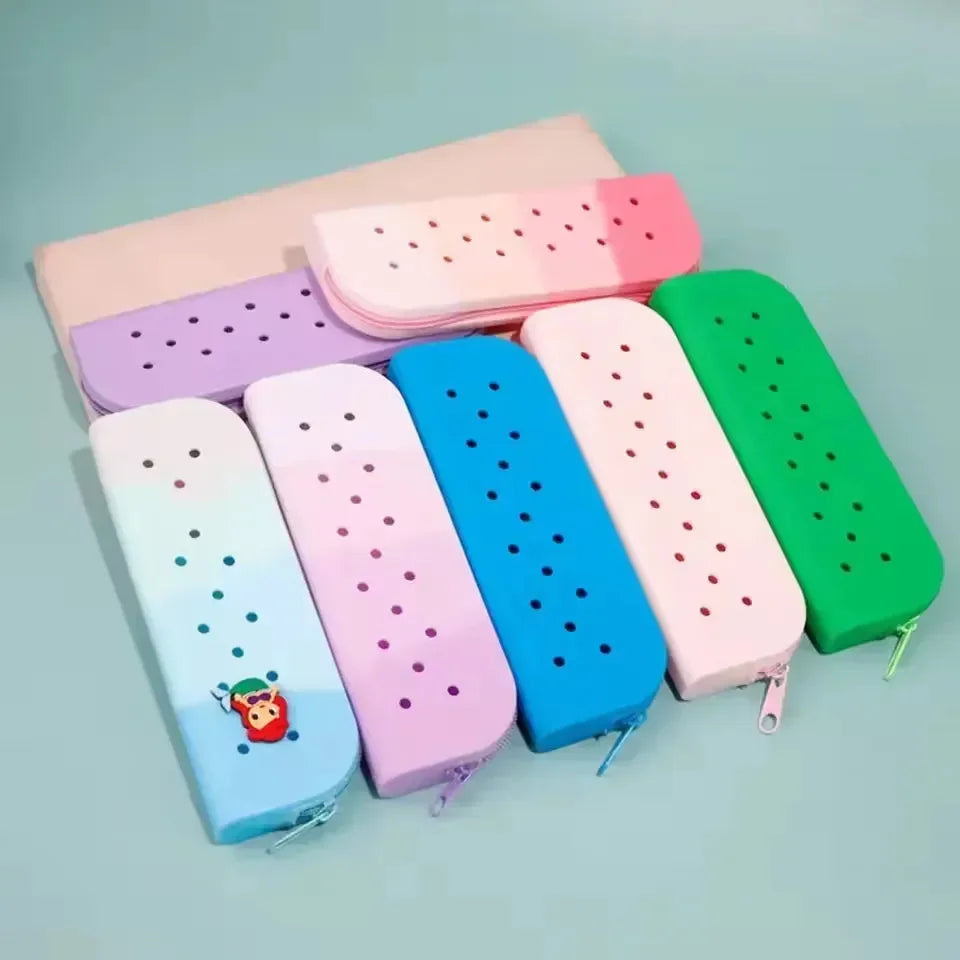 DIY Creative Silicone Pencil Pouch - Bear Hugs