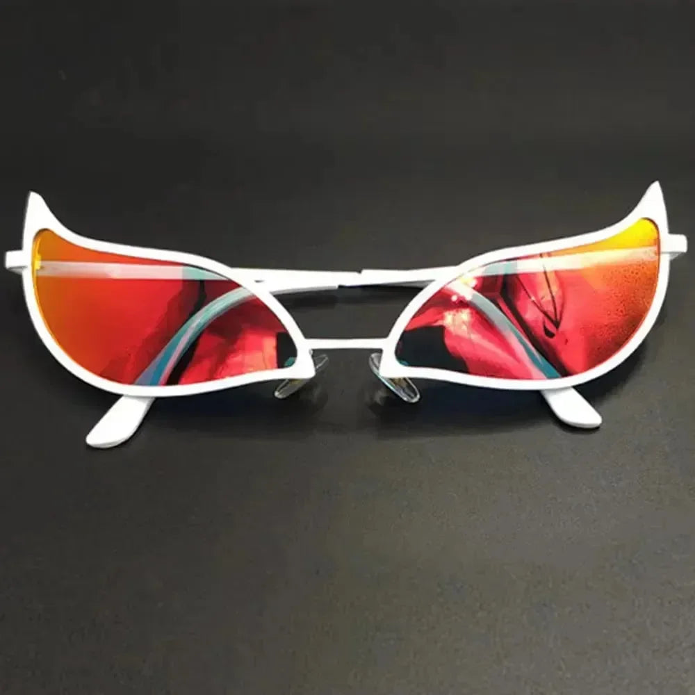 Donquixote Crimson Grin Sunglasses - Bear Hugs