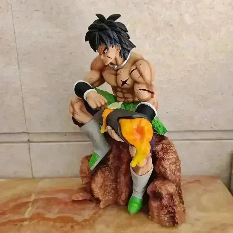 Dragon Ball Z Broly Action Figurine (24 cm) - Bear Hugs