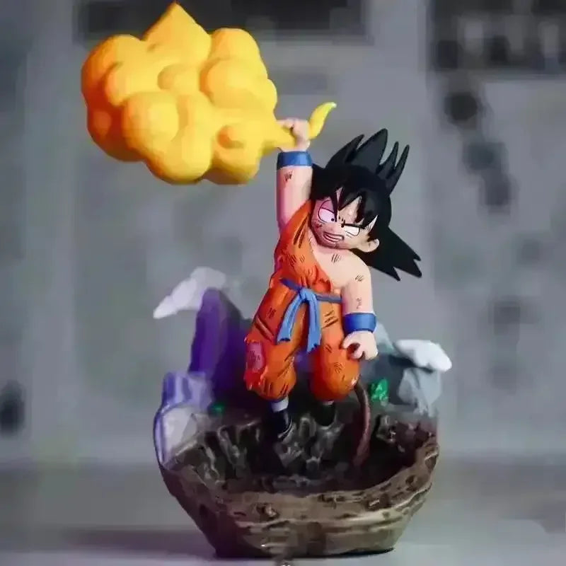 Dragon Ball Z Evil Wave Son Goku Figurine (10 cm) - Bear Hugs