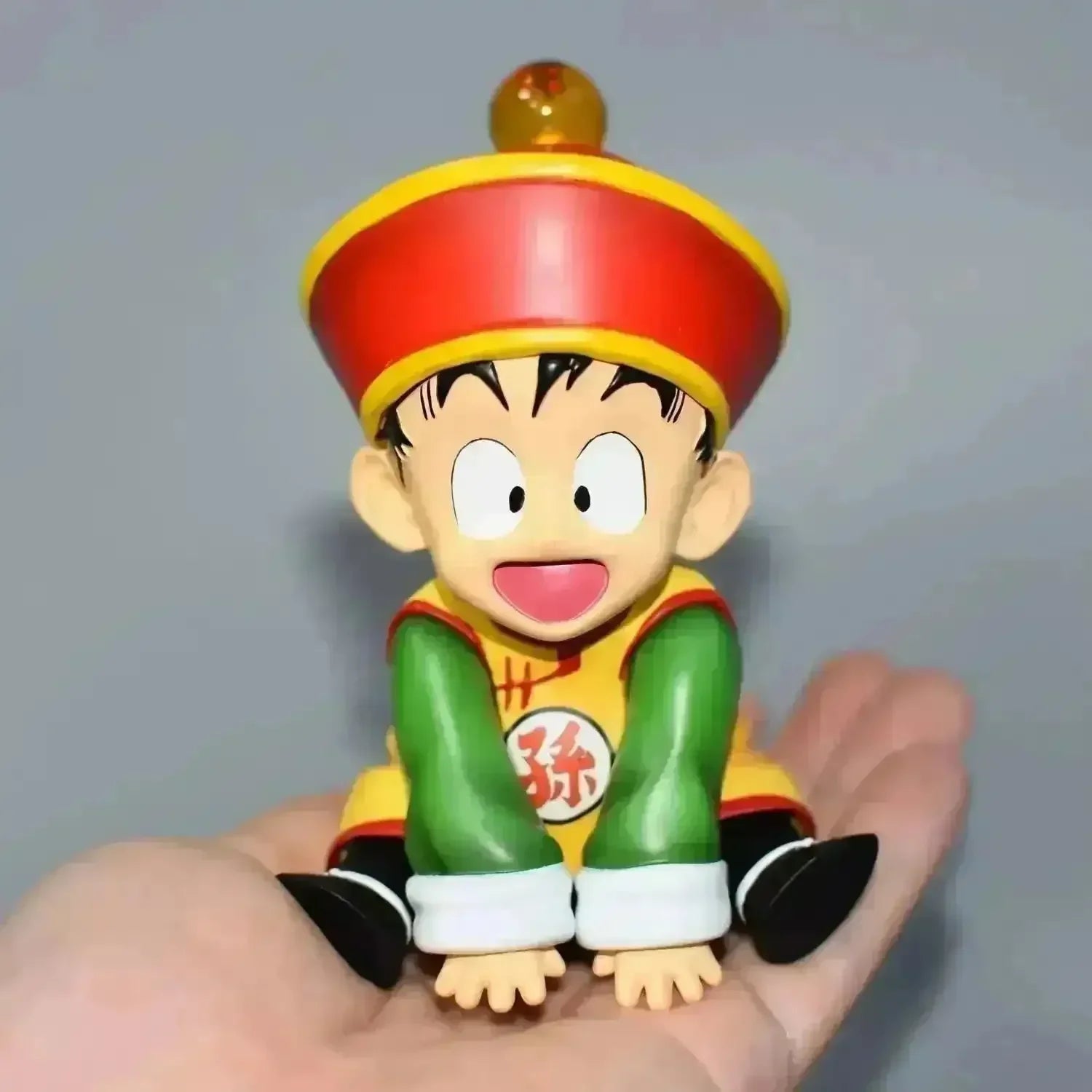 Dragon Ball Z Gohan Action Figurine (12 cm) - Bear Hugs