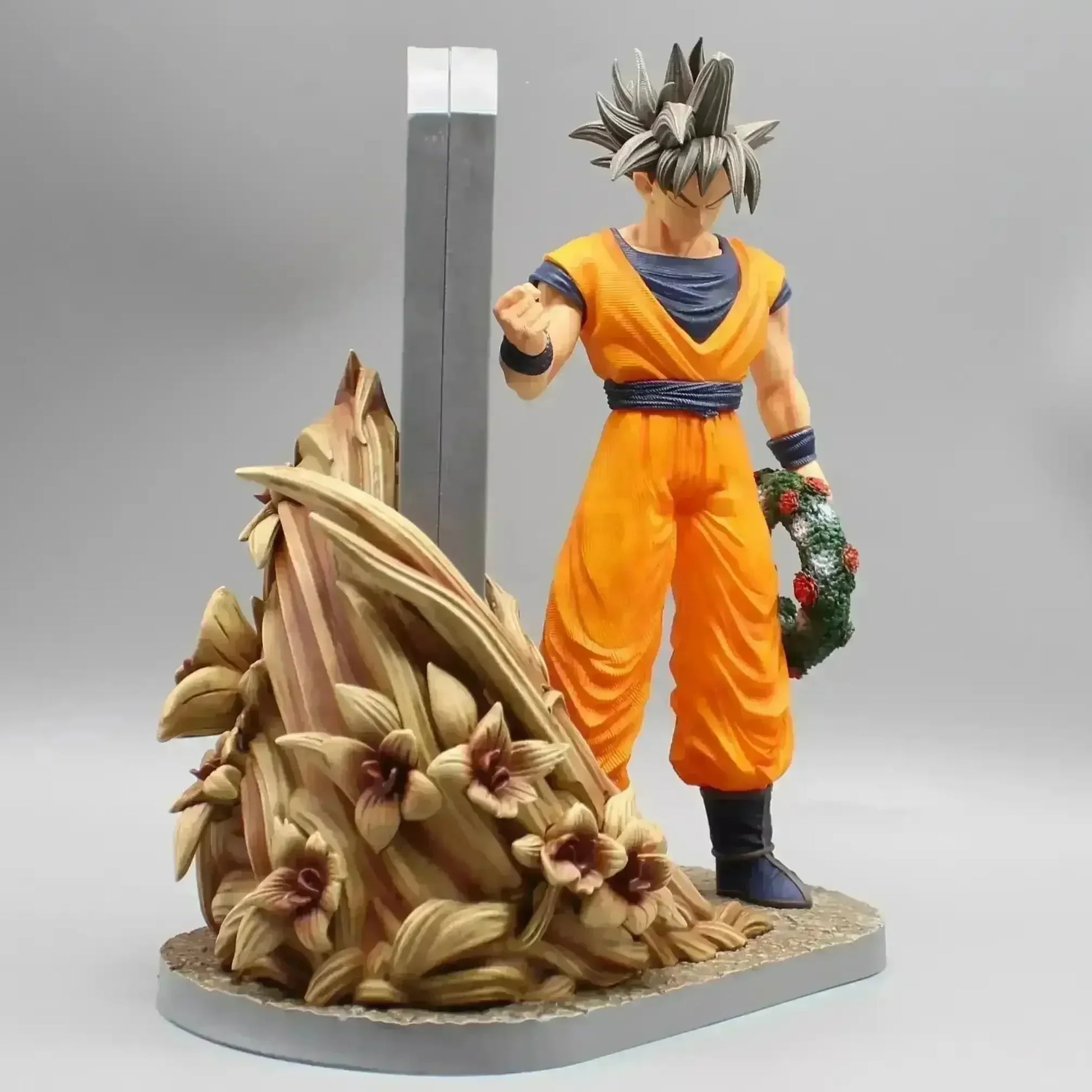 Dragon Ball Z Goku Akira Toriyama Action Figurine (27 cm) - Bear Hugs