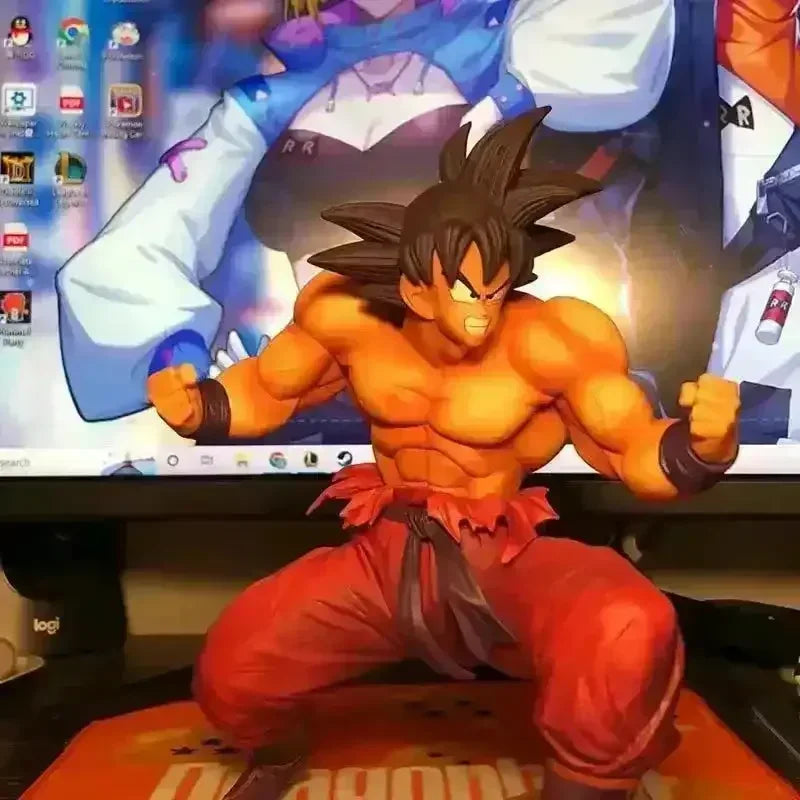 Dragon Ball Z Goku Kaioken Action Figurine (21 cm) - Bear Hugs