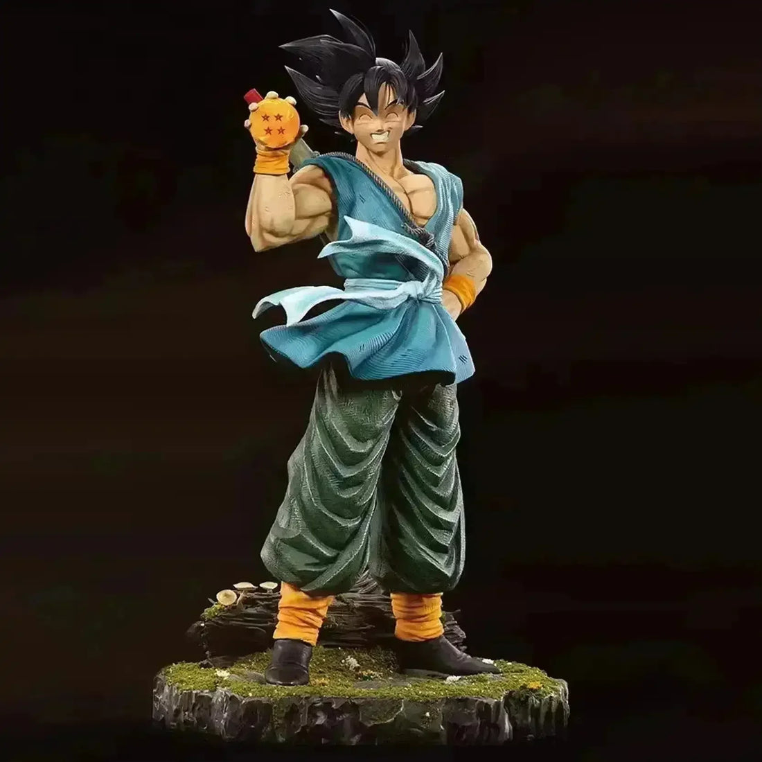 Dragon Ball Z Son Goku Happy Laughing Action Figure (41 cm) - Bear Hugs
