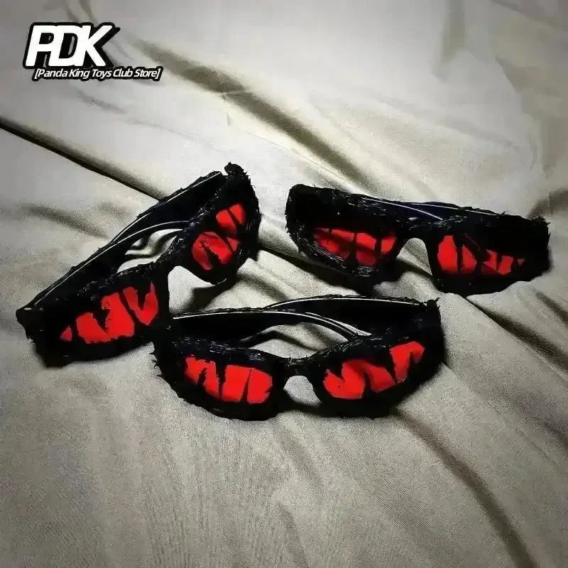 Drip Glue Venom Sunglasses - Bear Hugs