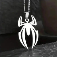 Elegant Spiderman Pendant - Bear Hugs