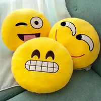 Emoji Pillow Plushie (35 cm) - Bear Hugs