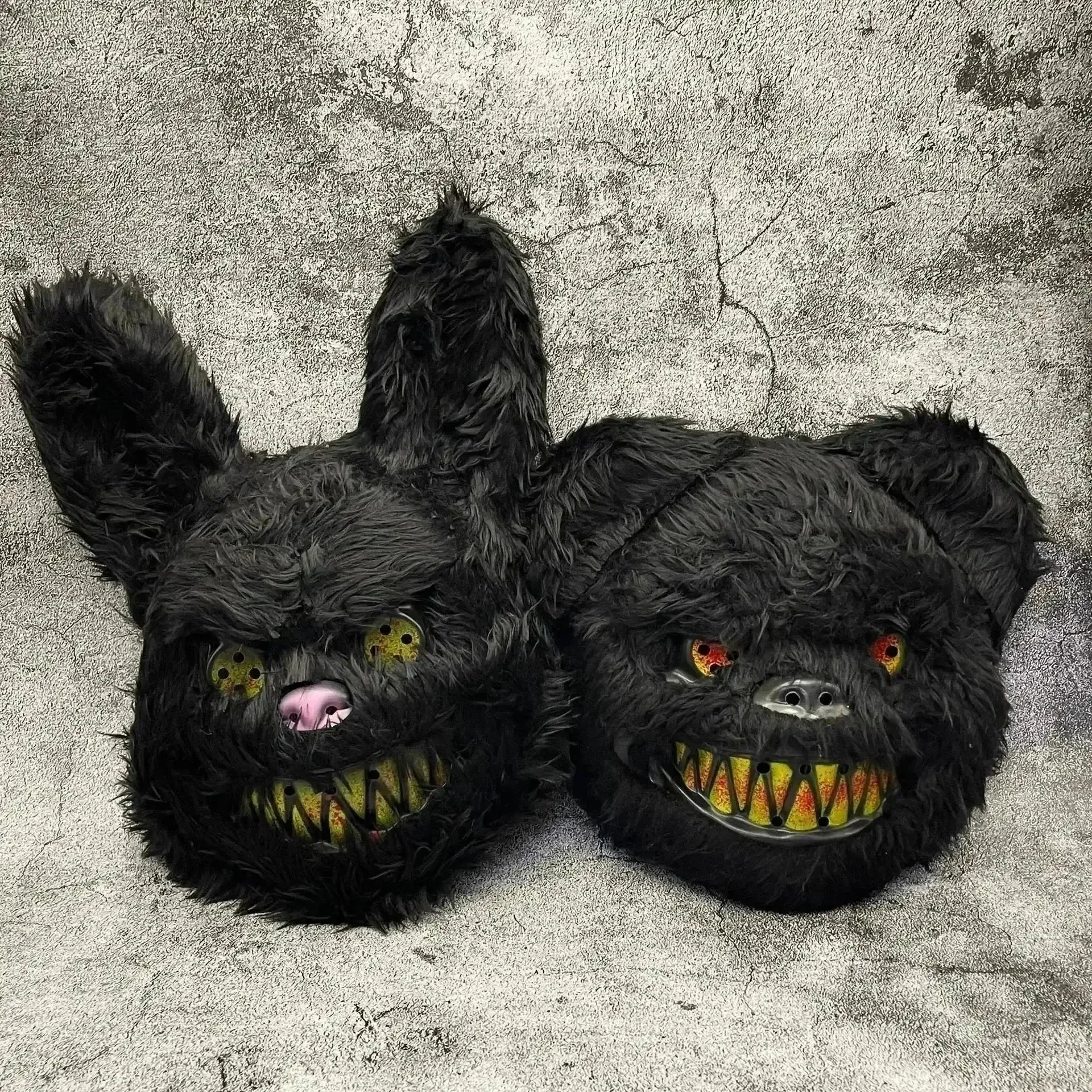 Five Nights at Freddy's Animal Masks - Bear Hugs