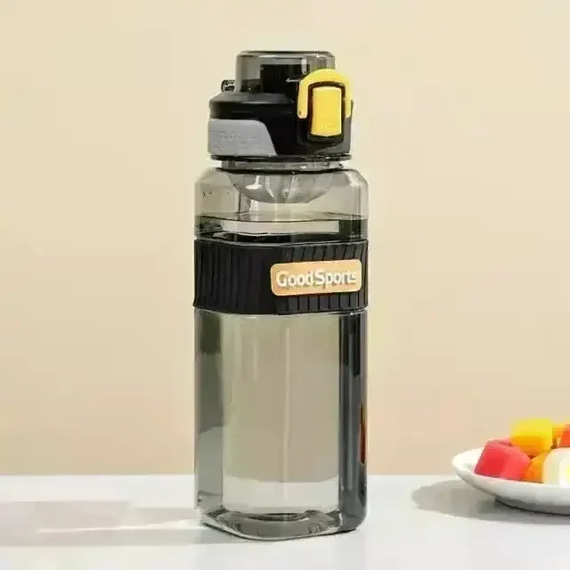 Good Sports Motivational Water Bottle (800 ml) - Bear Hugs