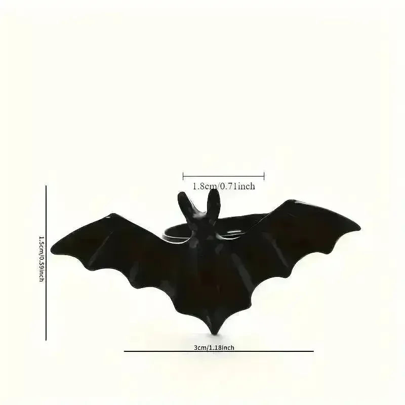 Gothic Bat Ring - Bear Hugs