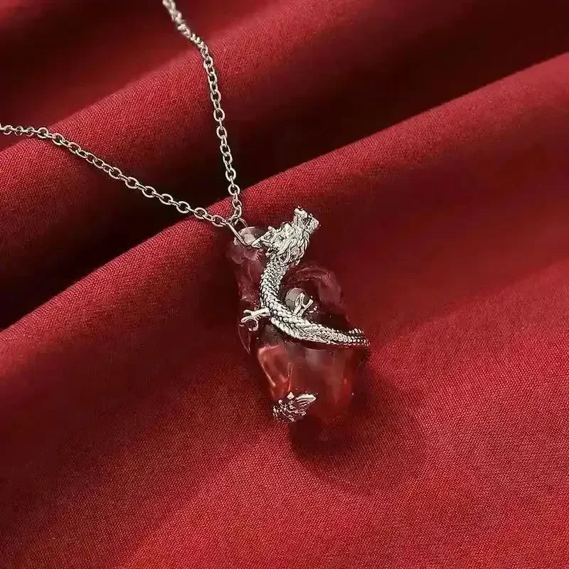 Gothic Dragon Heart Pendant - Bear Hugs