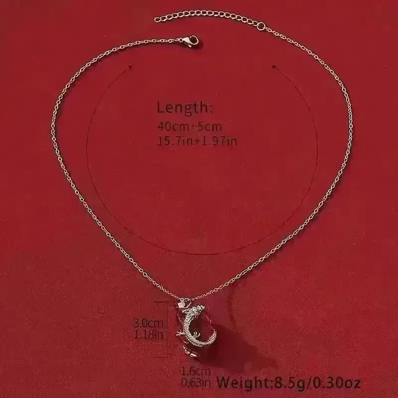 Gothic Dragon Heart Pendant - Bear Hugs