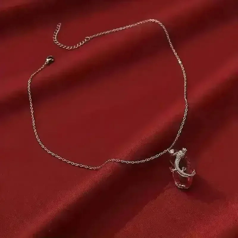 Gothic Dragon Heart Pendant - Bear Hugs