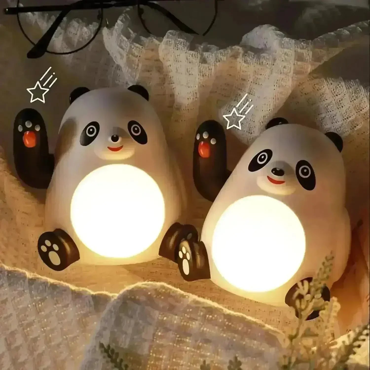 Hand Waving Panda Night Lamp - Bear Hugs