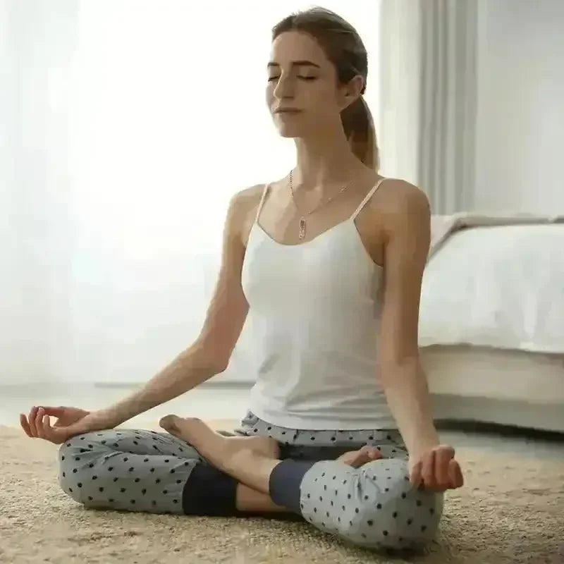 Healing Crystal Pendant - Bear Hugs