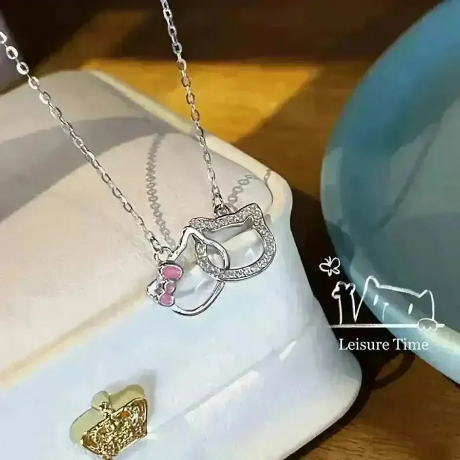 Hello Kitty Double Ring Pendant - Bear Hugs