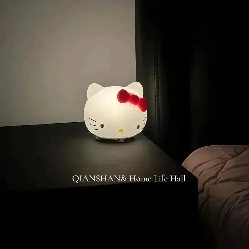 Hello Kitty Mini Silicon Lamp - Bear Hugs