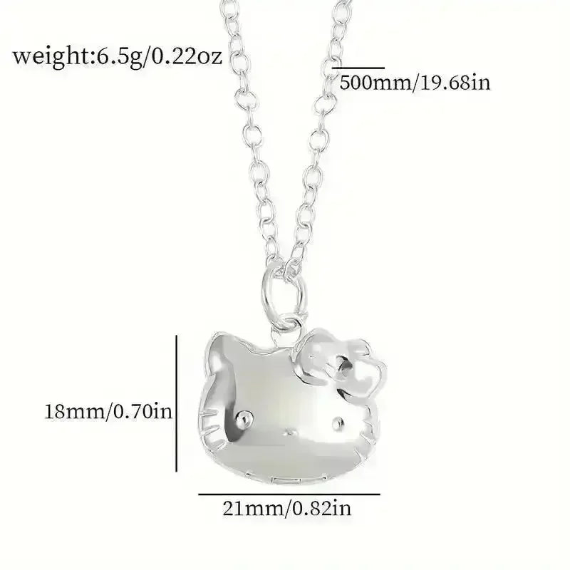 Hello Kitty Opening Can Pendant - Bear Hugs