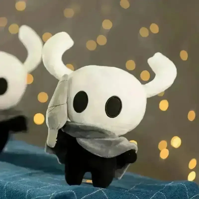 Hollow Knight Plush Toy (27 cm) - Bear Hugs