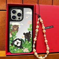 Hongshan Zoo Forest Series Cases (For iPhones) - Bear Hugs