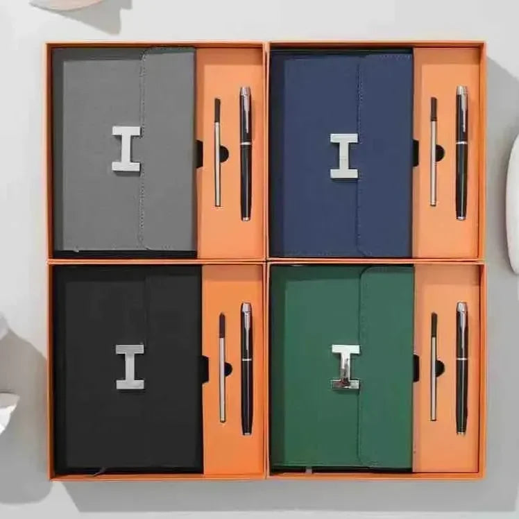 Horse Drawn Carriage Regal Diary Set - Bear Hugs