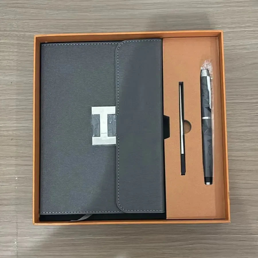 Horse Drawn Carriage Regal Diary Set - Bear Hugs