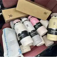 Hydroflask Wide Mouth Insulated Bottle (40 oz) - Bear Hugs