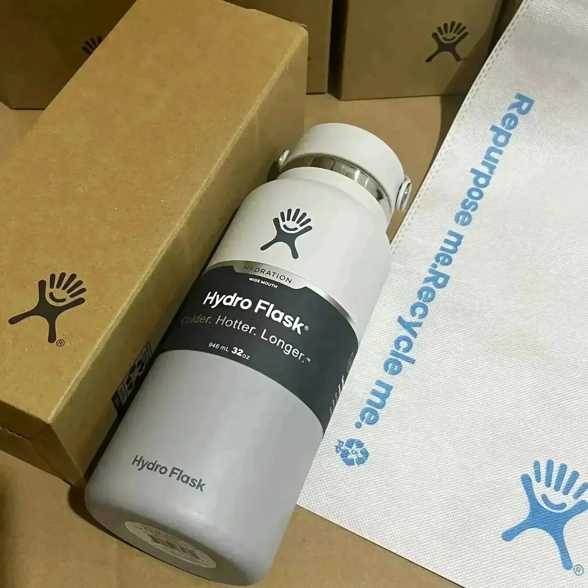 Hydroflask Wide Mouth Insulated Bottle (40 oz) - Bear Hugs