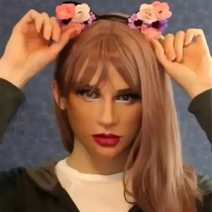 Hyper-Realistic Face Latex Masks - Bear Hugs