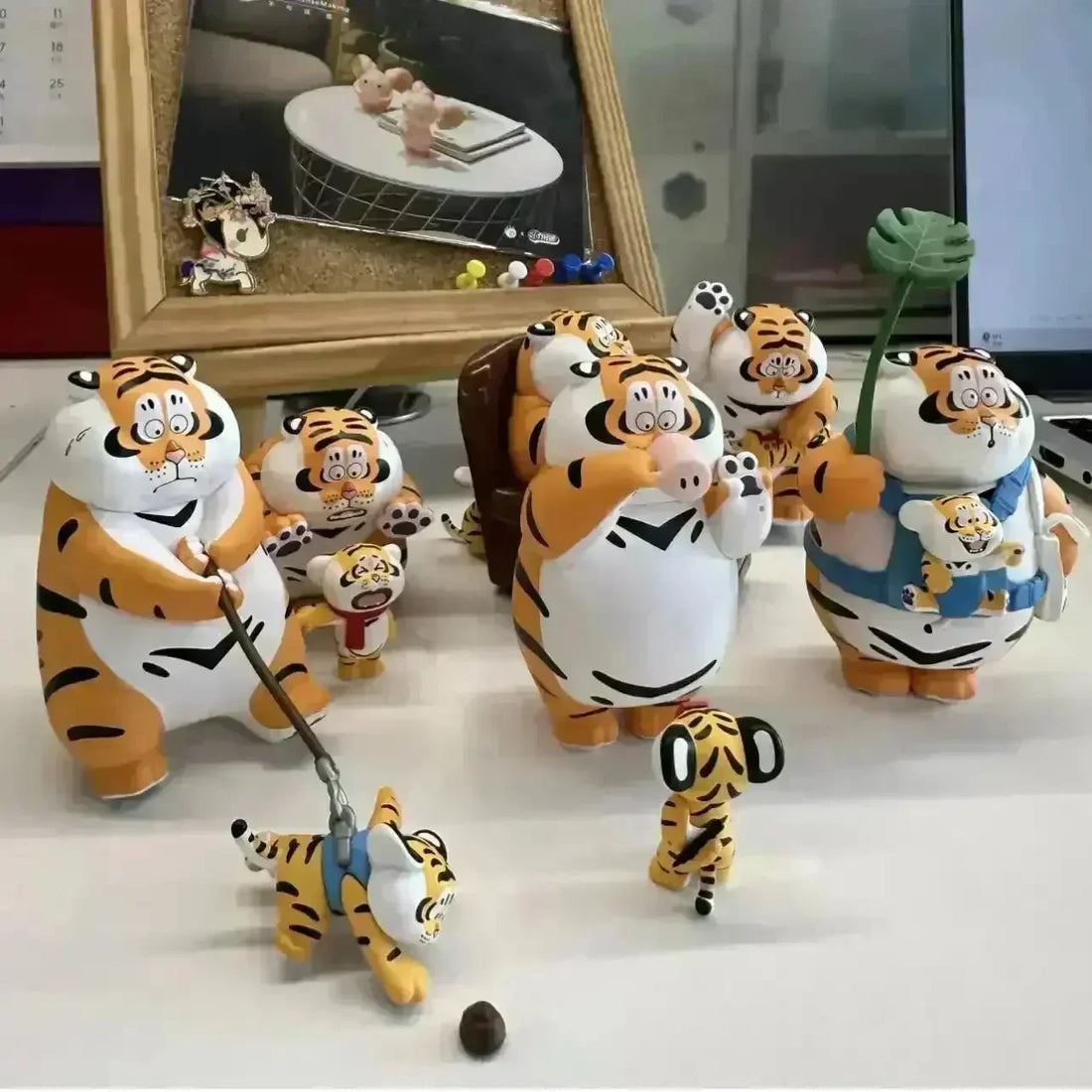 I'M Not A Fat Tiger Series Blind Box - Bear Hugs