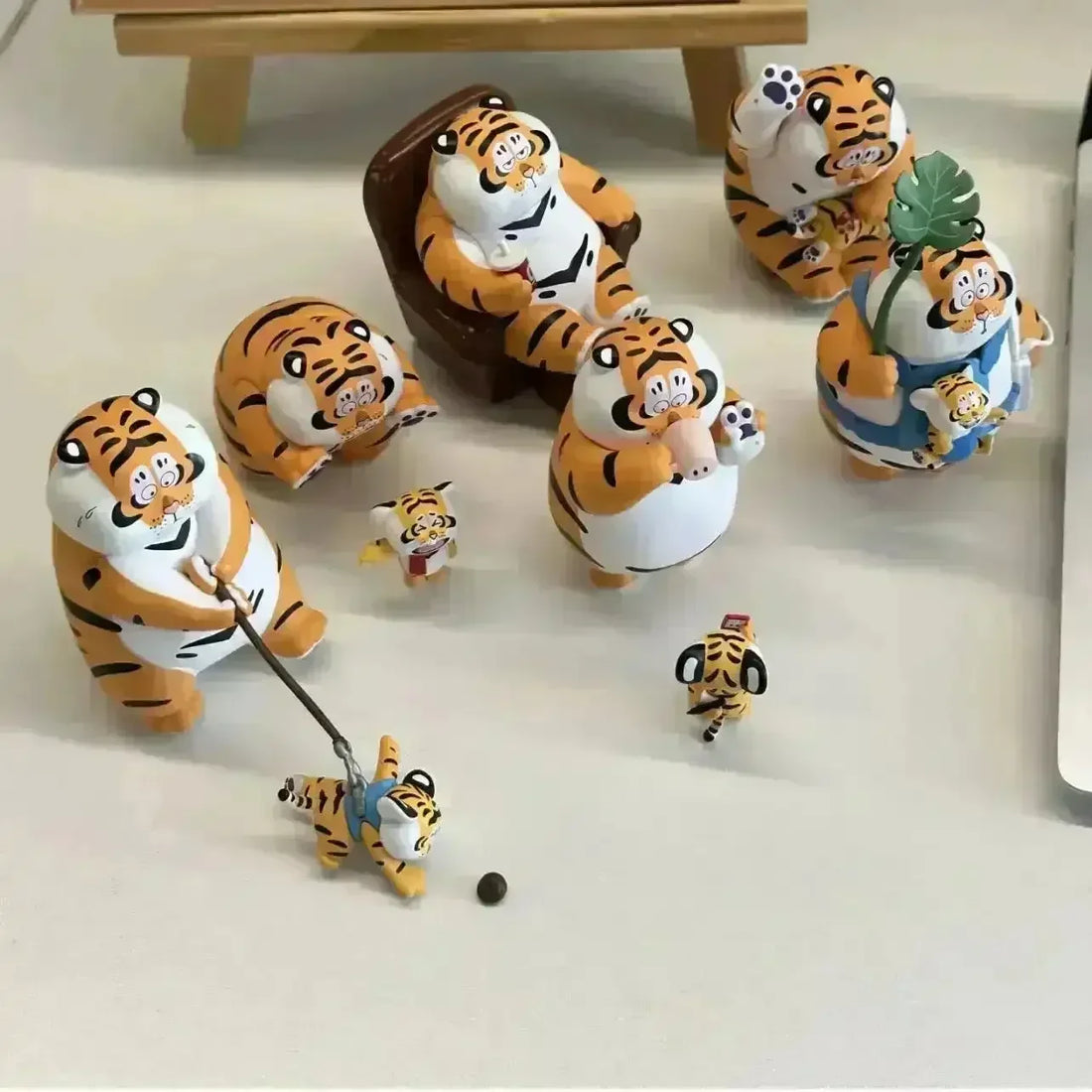 I'M Not A Fat Tiger Series Blind Box - Bear Hugs