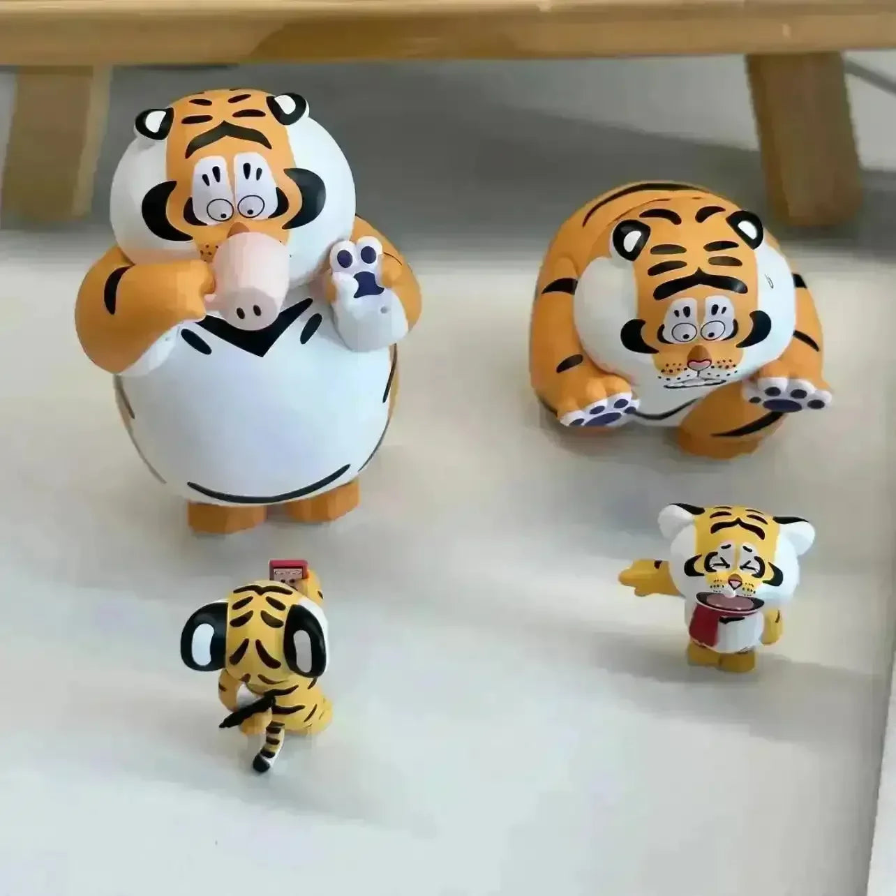 I'M Not A Fat Tiger Series Blind Box - Bear Hugs