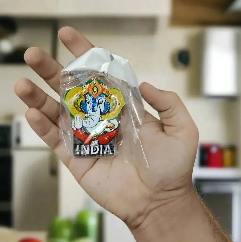Incredible India Souvenir Fridge Magnets - Bear Hugs