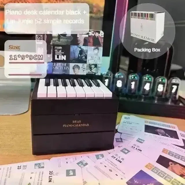 Jay Chou Playable Piano Desk Calendar with Musical Sheets - Bear Hugs