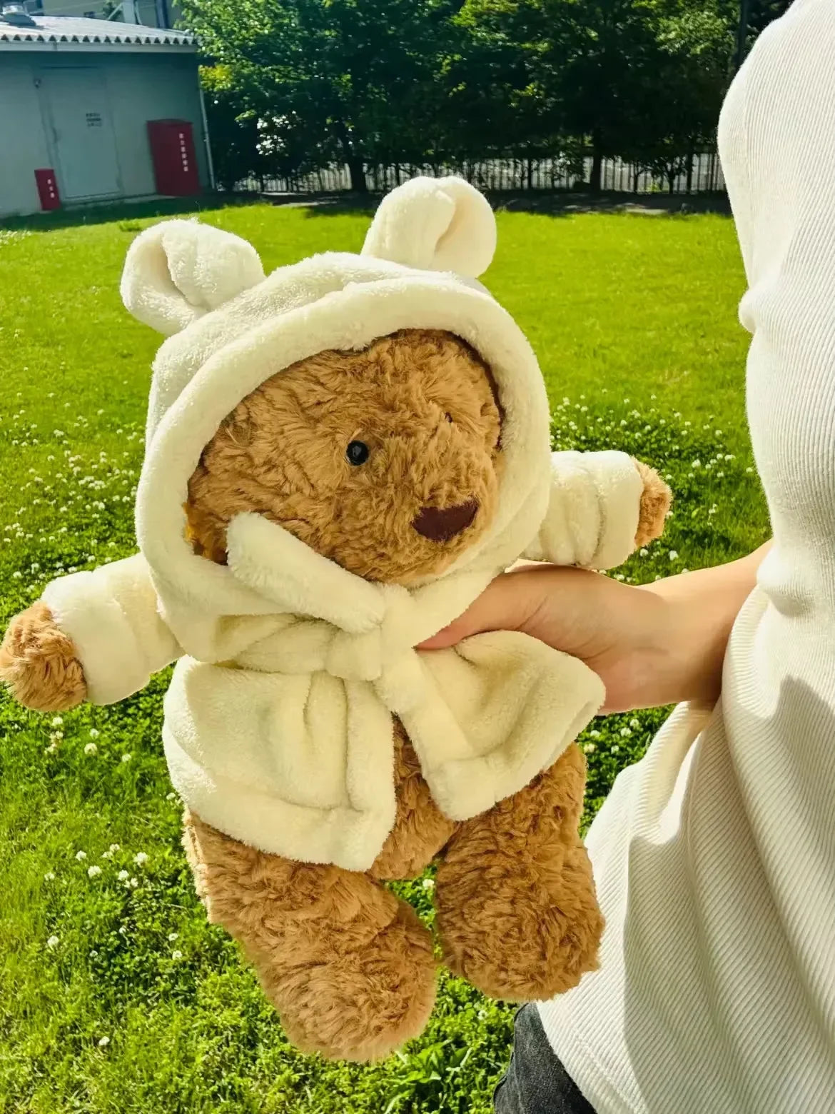 Jellycat Barcelona Bathrobe Bear (30 cm) - Bear Hugs