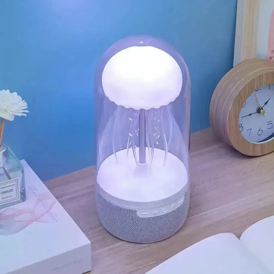 Jellyfish Rhapsody Speaker Lamp - Bear Hugs