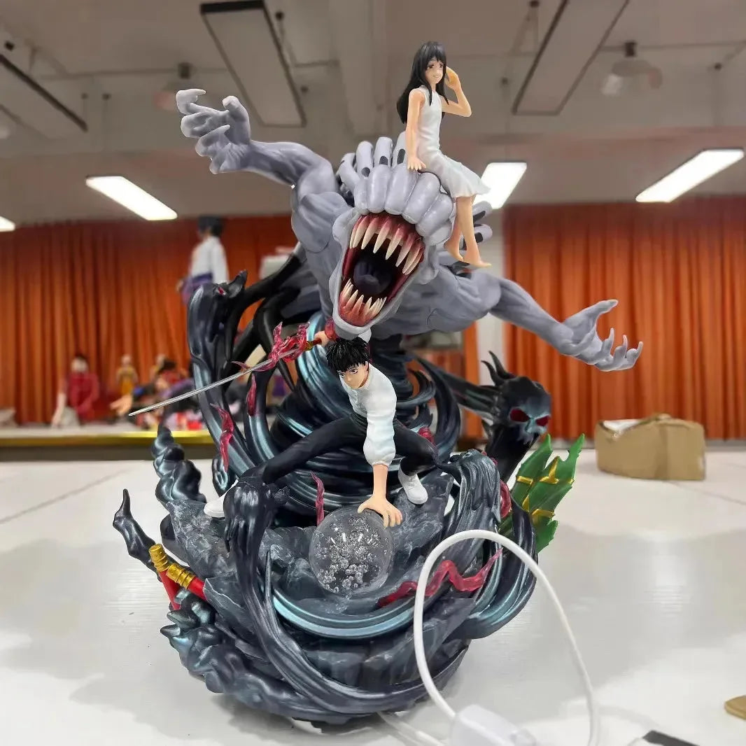 Jujutsu Kaisen Cursed Embrace Yuta Okkotsu Statue (29 cm) - Bear Hugs